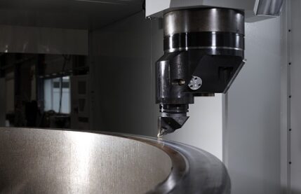 Unisign CNC machine | Torsional elastic steel spring couplings machining | 5-axes machining | reduced lead times | unisign.com