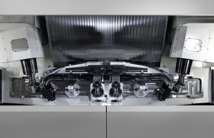 UNITWIN CNC machine | All machining operations on truck front axles in one machine | unisign.com