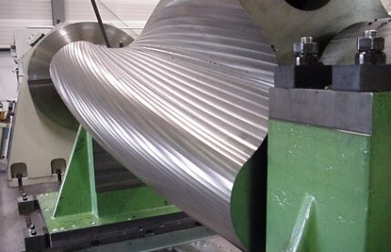 Unisign CNC machine | Machining of impellers | Energy industry | Powerful machining | High accuracy | unisign.com