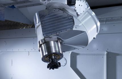 Uniport6000-HV, cnc machine with extreme machining angles
