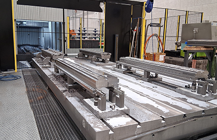 UNIPORT6000-P | High uptime with pallet changer | unisign.com
